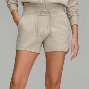 Lululemon cotton cashmere shorts 4”